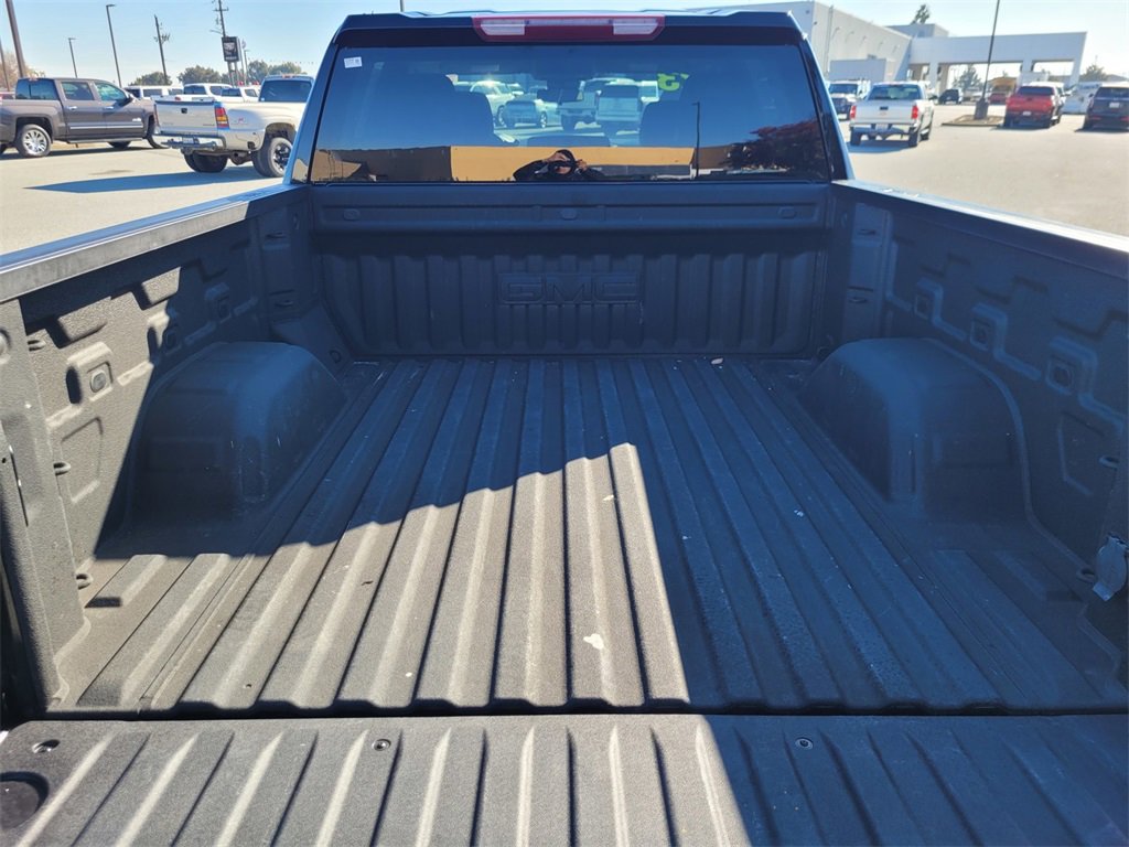 Used 2023 GMC Sierra 1500 Elevation image 10
