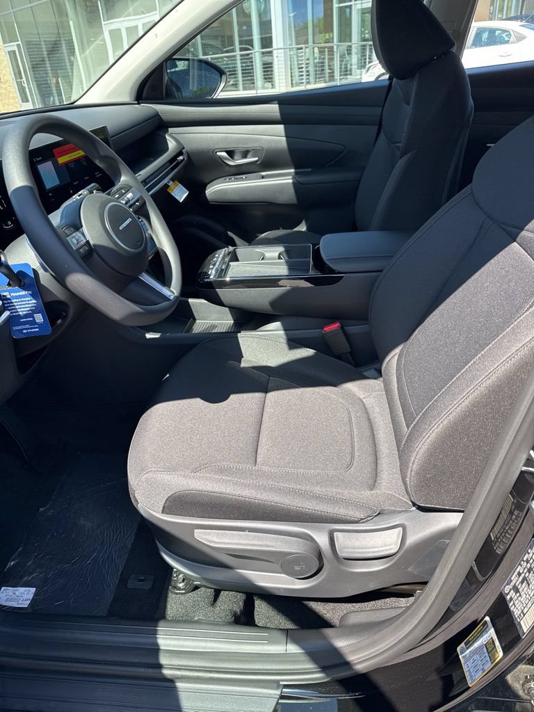 New 2026 Hyundai Tucson Blue SE AWD/4WD image 9