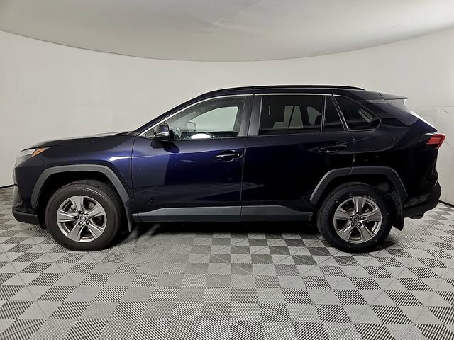 Used 2023 Toyota RAV4 XLE w/ Convenience Package AWD/4WD image 7