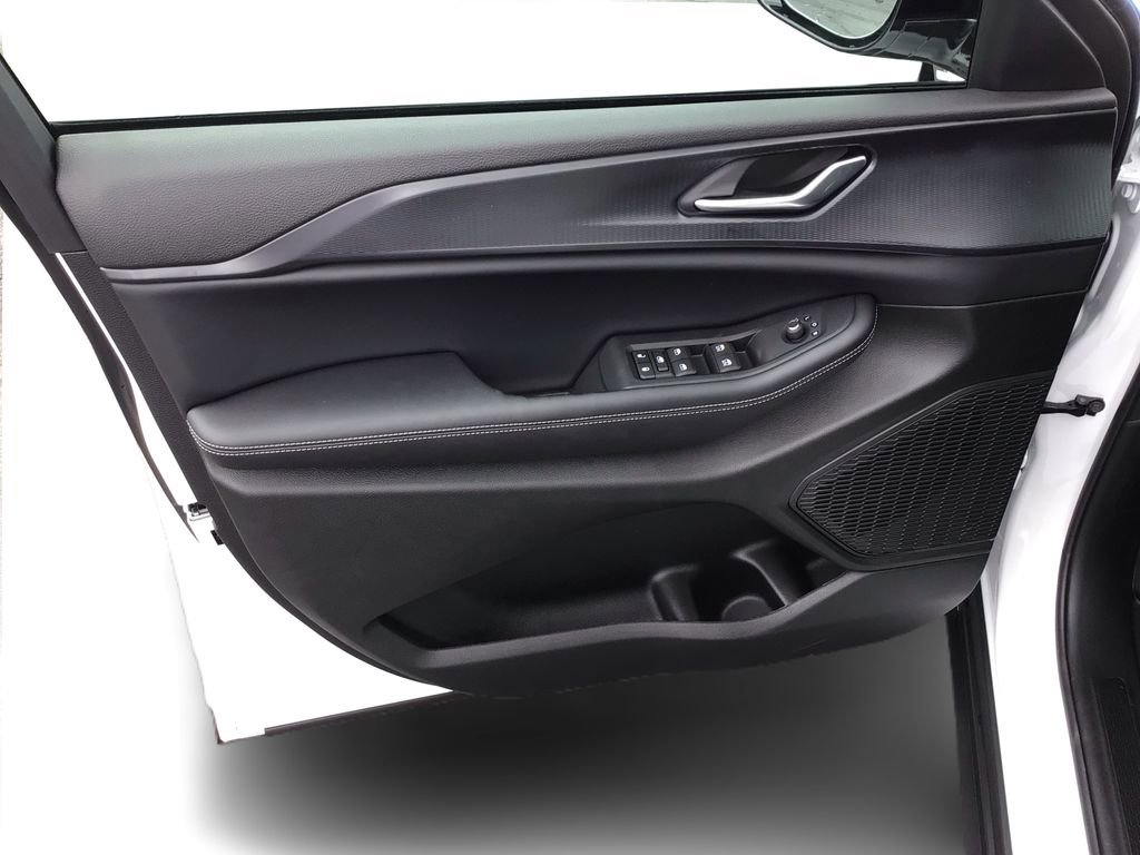 New 2025 Jeep Grand Cherokee 4WD image 20