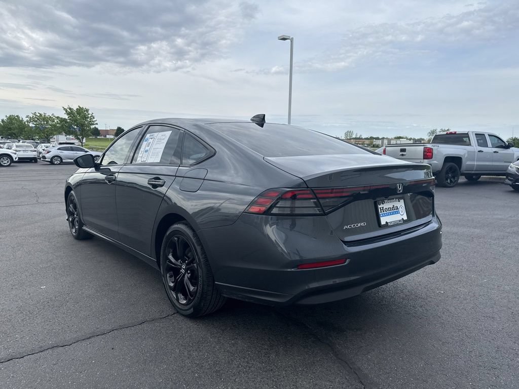 Used 2025 Honda Accord SE image 5