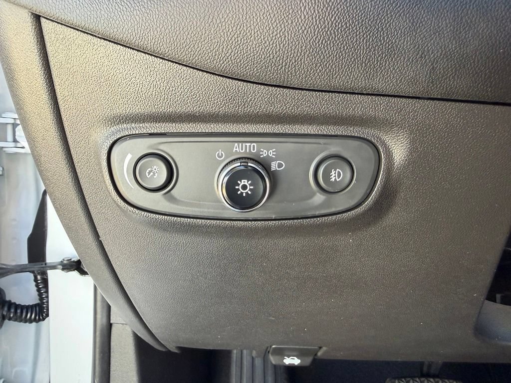 Used 2019 Chevrolet Equinox Premier AWD/4WD image 30