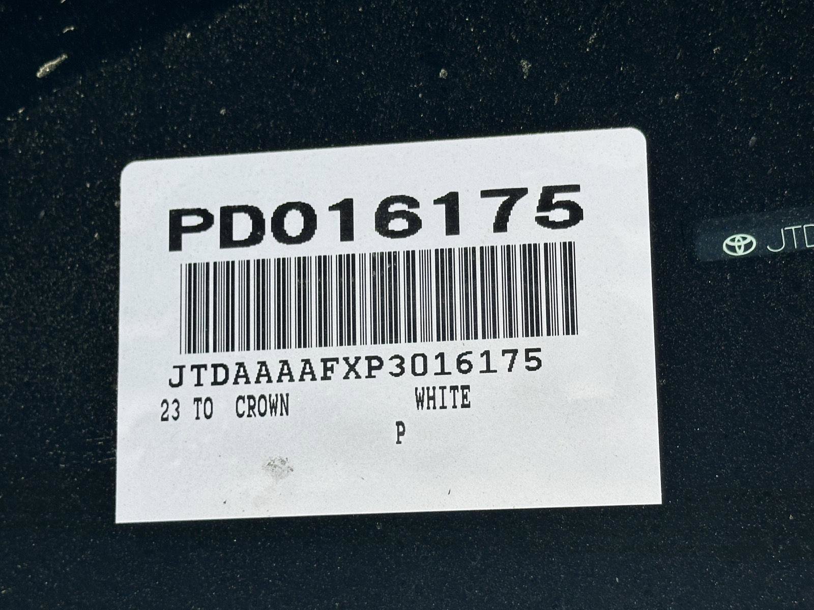 Used 2023 Toyota Crown Limited image 14