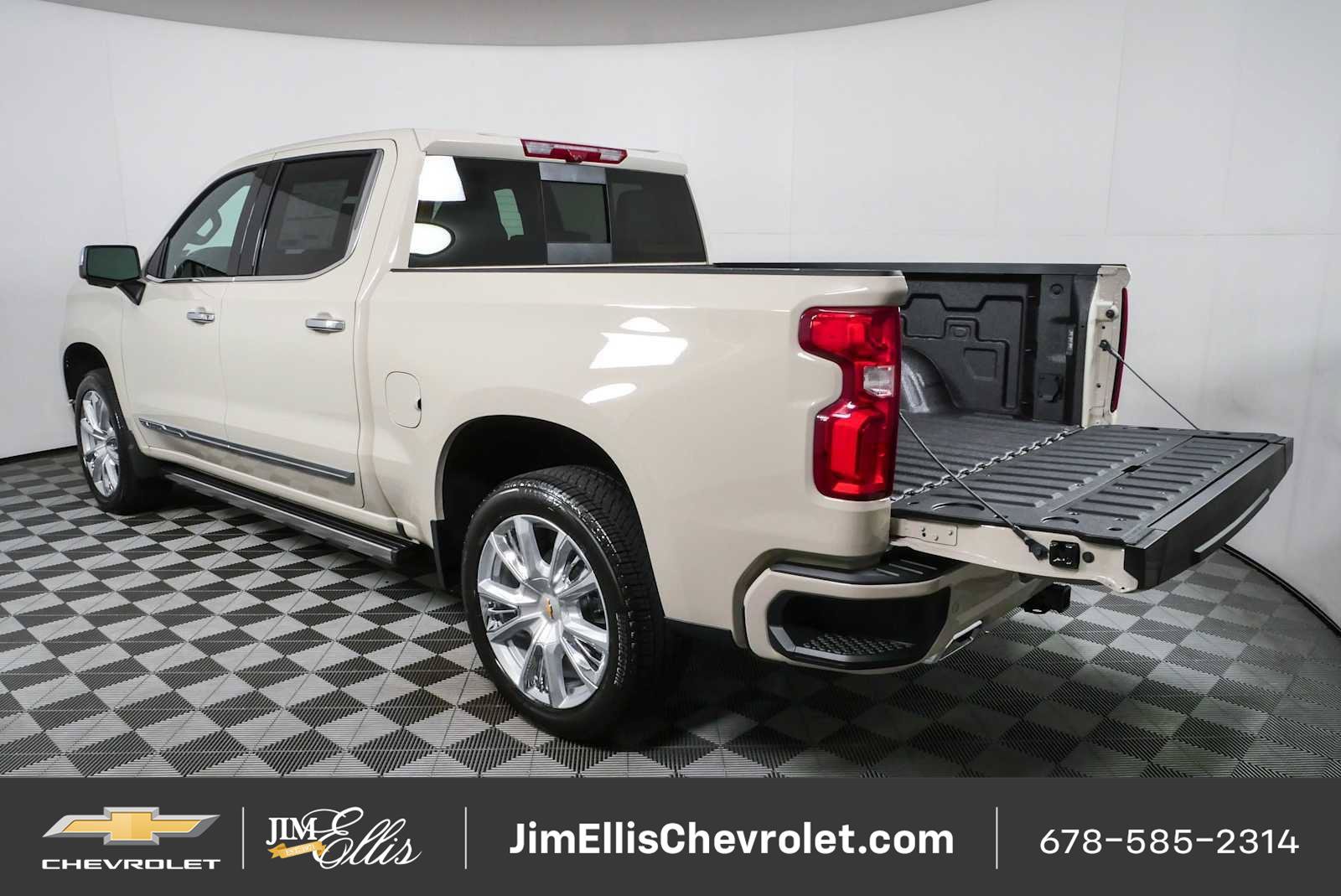 New 2026 Chevrolet Silverado 1500 High Country AWD/4WD image 34