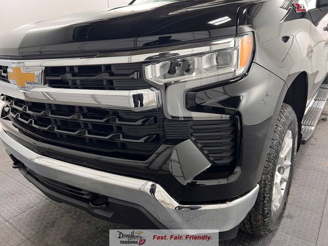 New 2026 Chevrolet Silverado 1500 LT w/ Z71 Off-Road Package AWD/4WD image 12