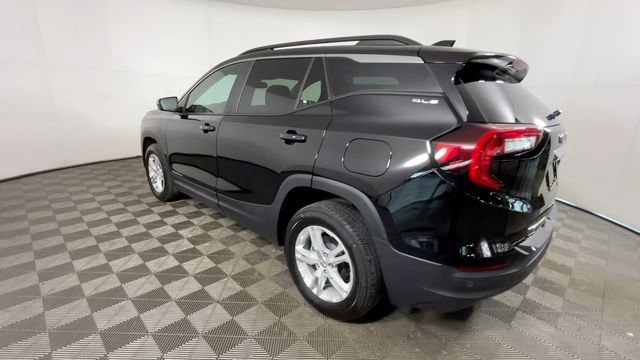 Used 2023 GMC Terrain SLE w/ Driver Convenience Package AWD/4WD image 7
