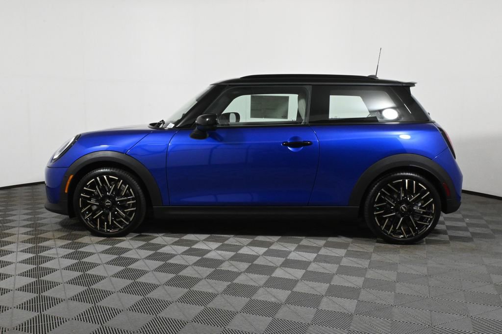 Used 2025 MINI Cooper S image 2