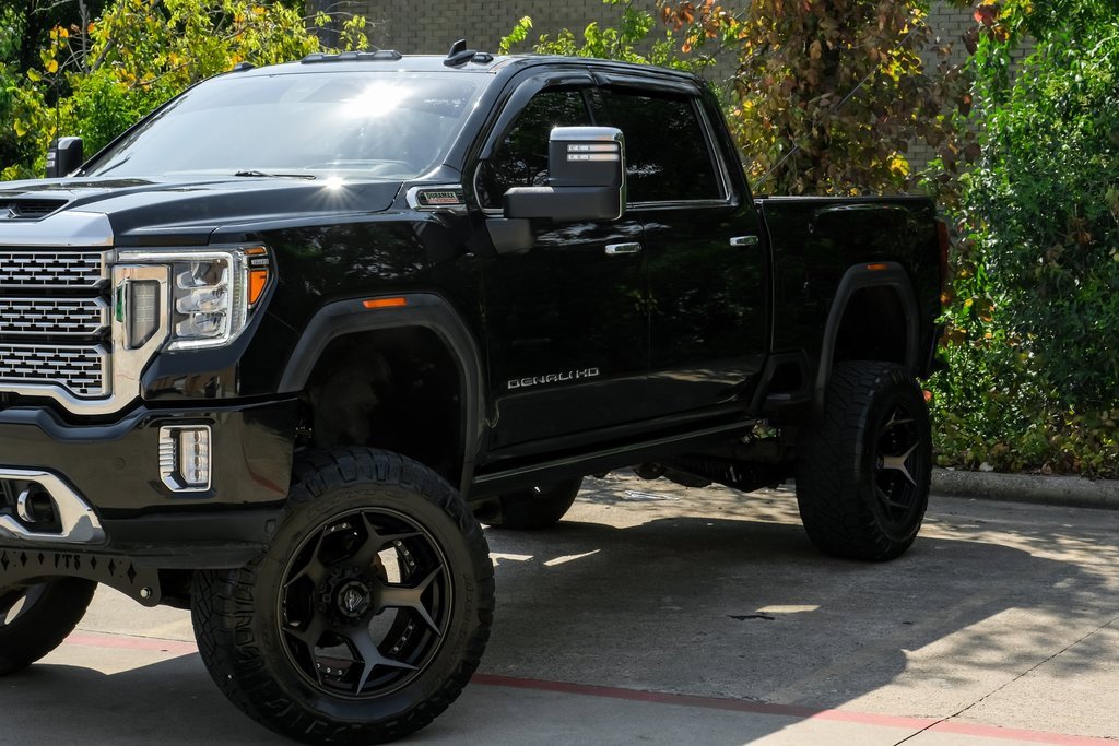 Used 2023 GMC Sierra 2500 Denali w/ Denali Black Diamond Edition image 7