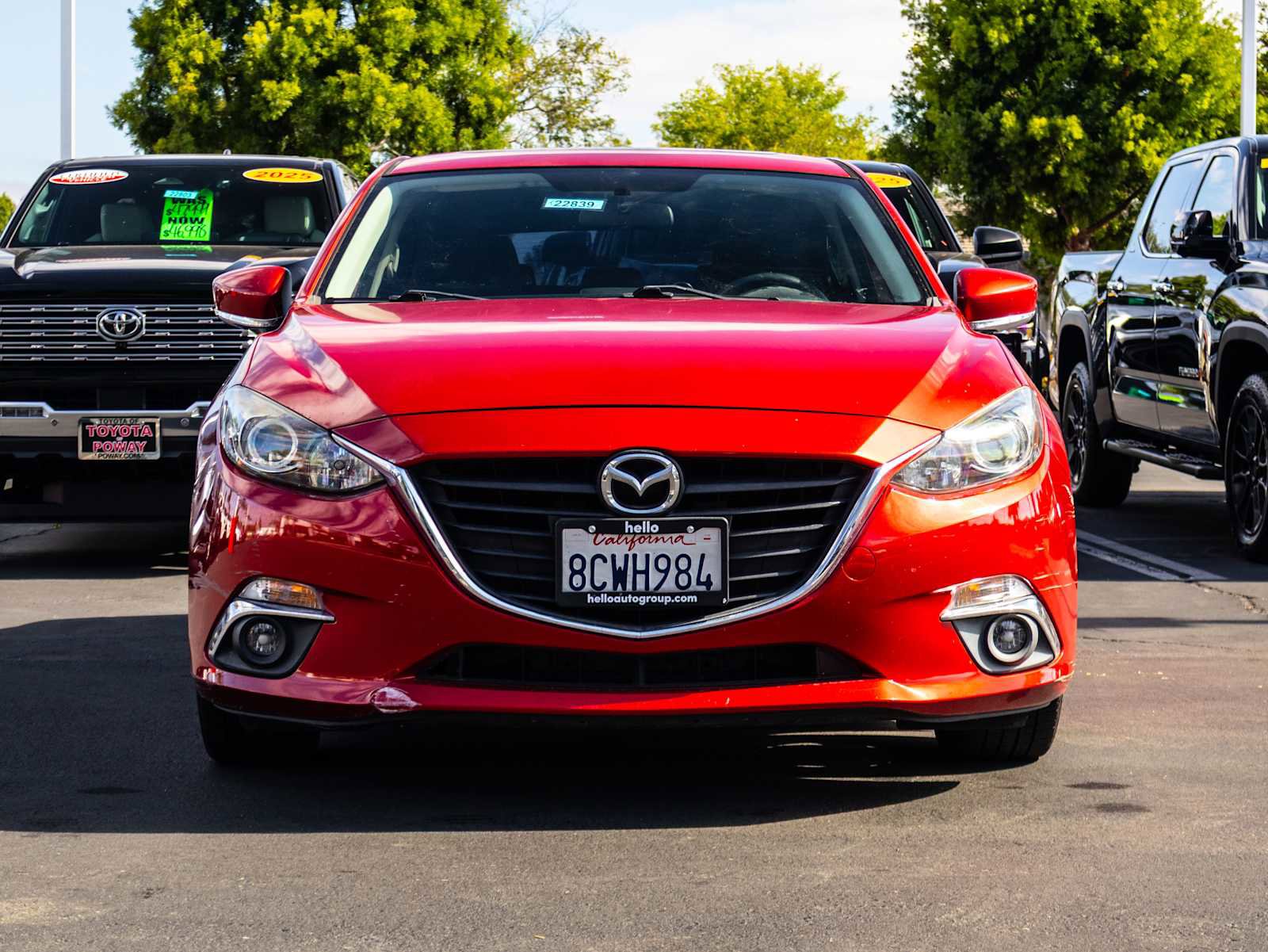 Used 2015 MAZDA MAZDA3 i Touring w/ Technology Package FWD image 2