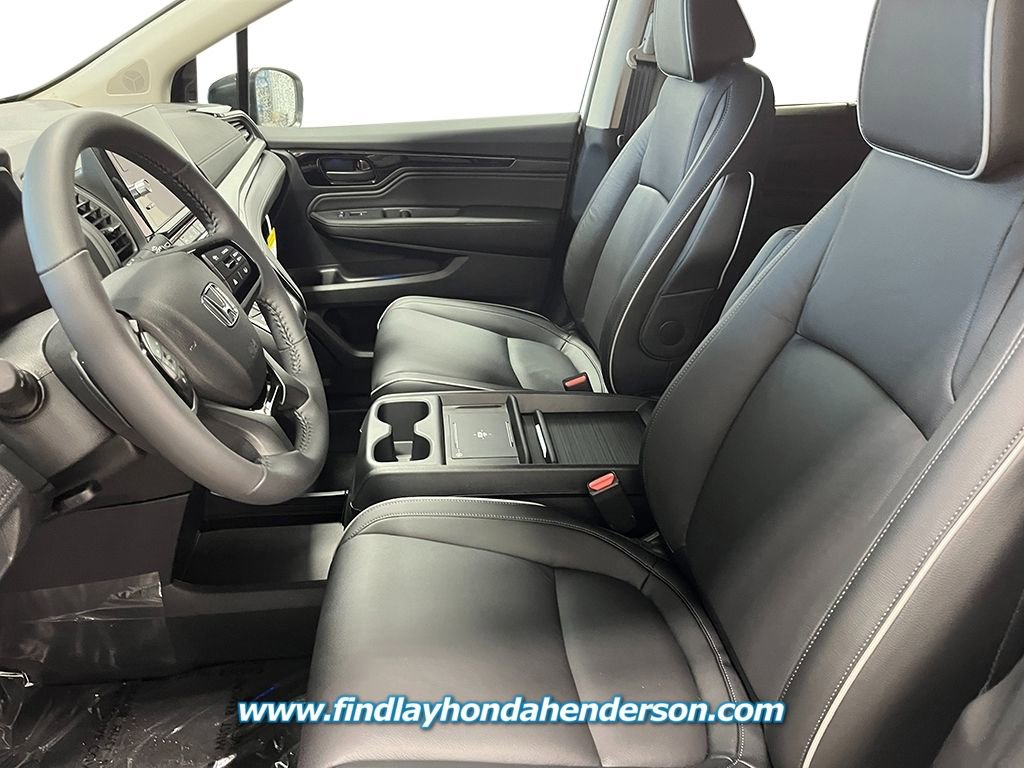 New 2026 Honda Odyssey Touring image 13