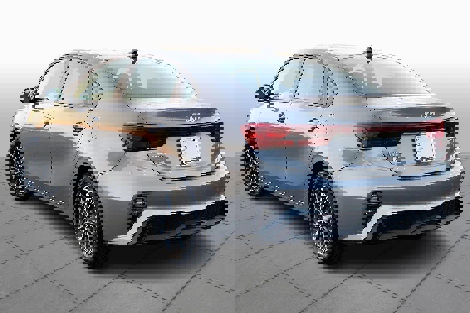 Used 2024 Kia Forte LXS image 12