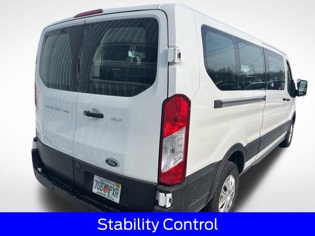 Used 2022 Ford Transit 350 XLT image 5
