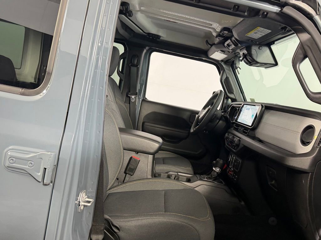 Used 2025 Jeep Wrangler Willys 4xe image 32