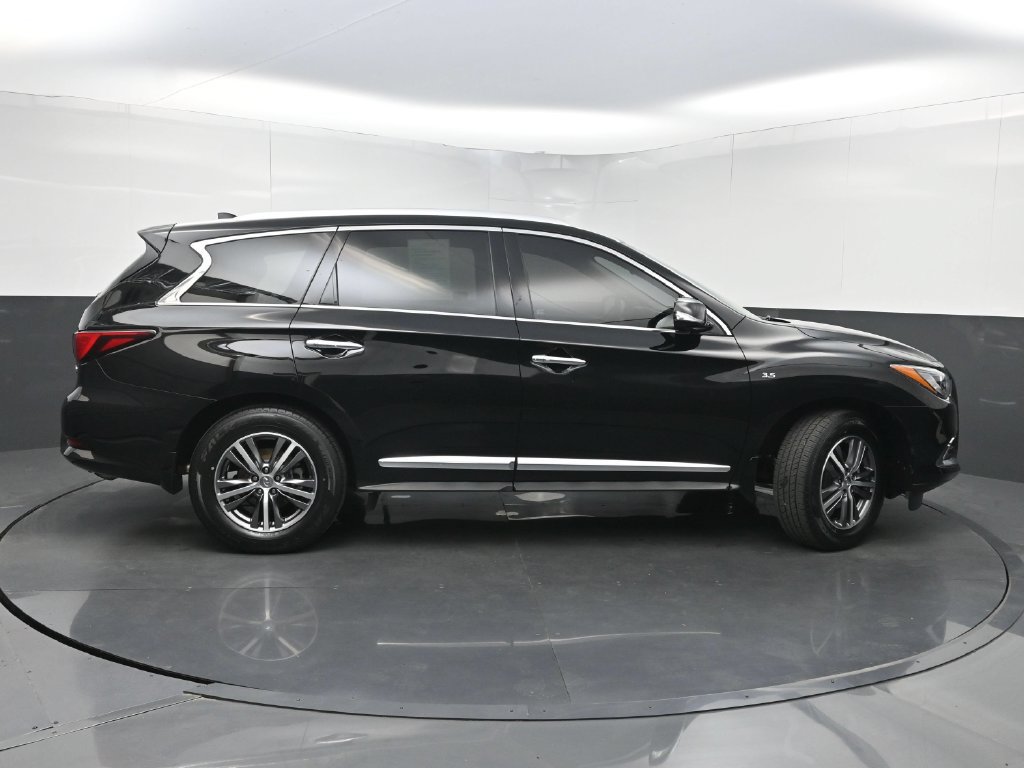 Used 2020 INFINITI QX60 Luxe w/ Essential Package FWD image 48