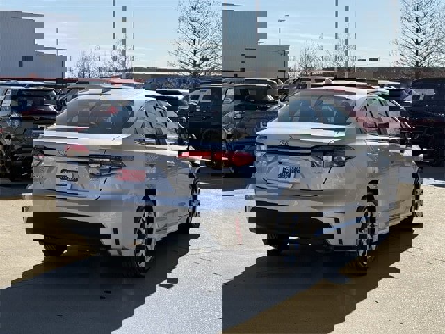 Used 2024 Toyota Corolla LE image 4