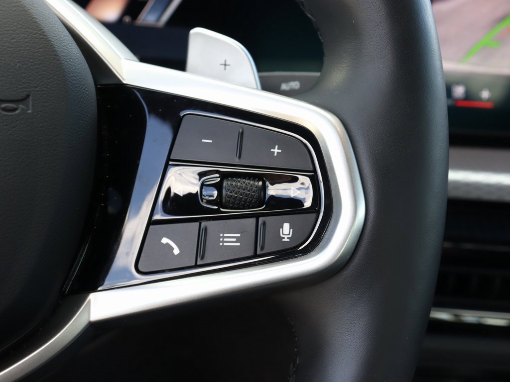 Used 2025 BMW 330i xDrive Sedan image 39