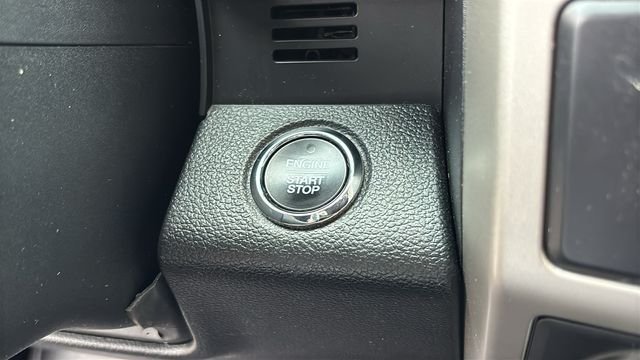 Used 2019 Ford F150 Lariat w/ Equipment Group 502A Luxury AWD/4WD image 13
