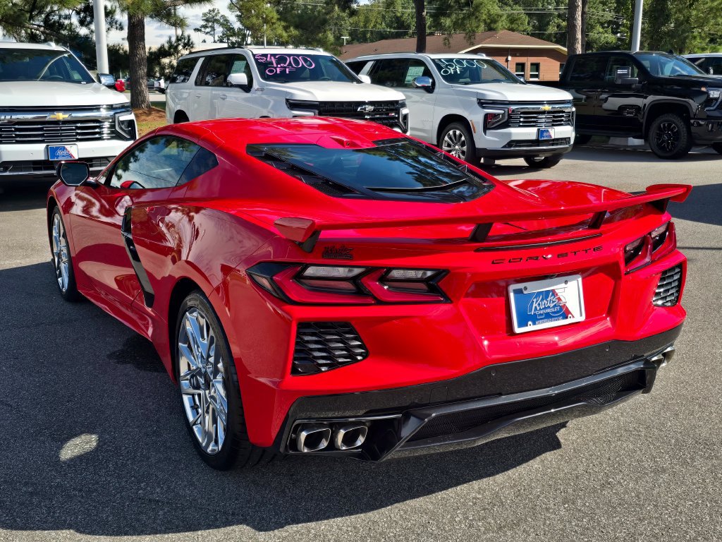 Used 2026 Chevrolet Corvette Stingray Premium Cpe w/ Z51 Performance Package RWD image 3