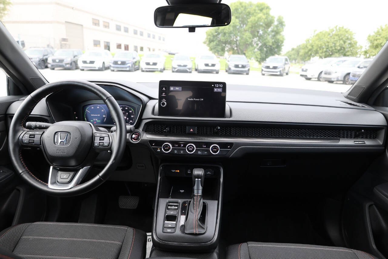 Used 2026 Honda CR-V TrailSport image 14