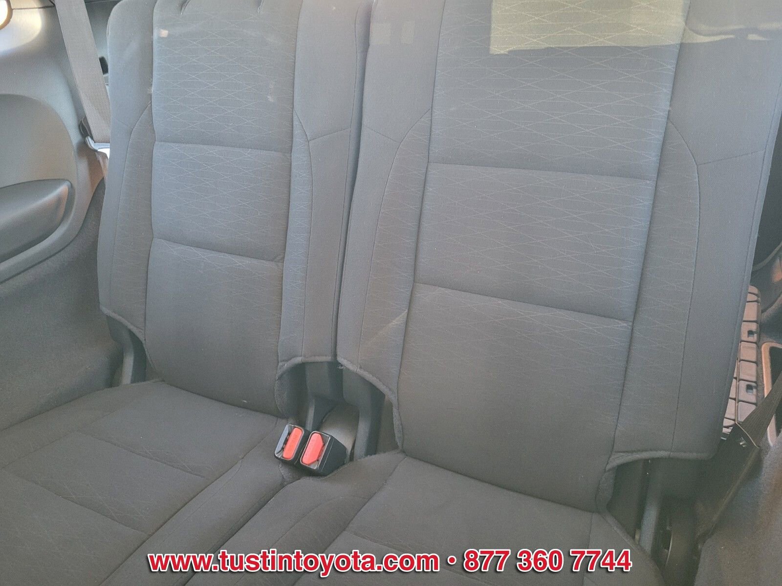 Used 2020 Dodge Durango SXT w/ 3rd Row Seating Group image 12