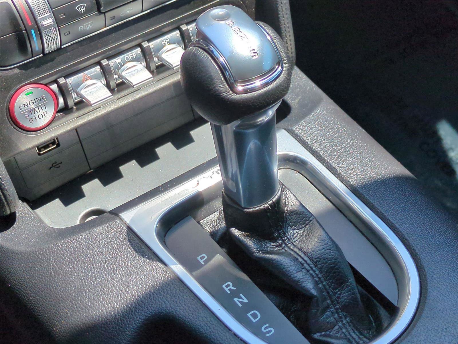 Used 2020 Ford Mustang Coupe w/ Equipment Group 101A RWD image 11