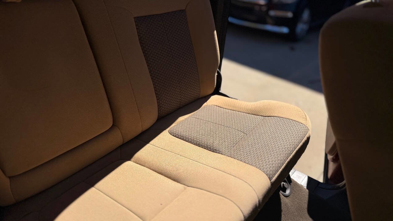 Used 2015 Ford F250 XLT w/ XLT Value Package image 65