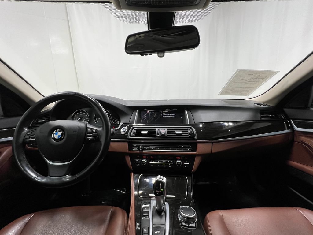 Used 2015 BMW 535i xDrive Sedan AWD/4WD image 21