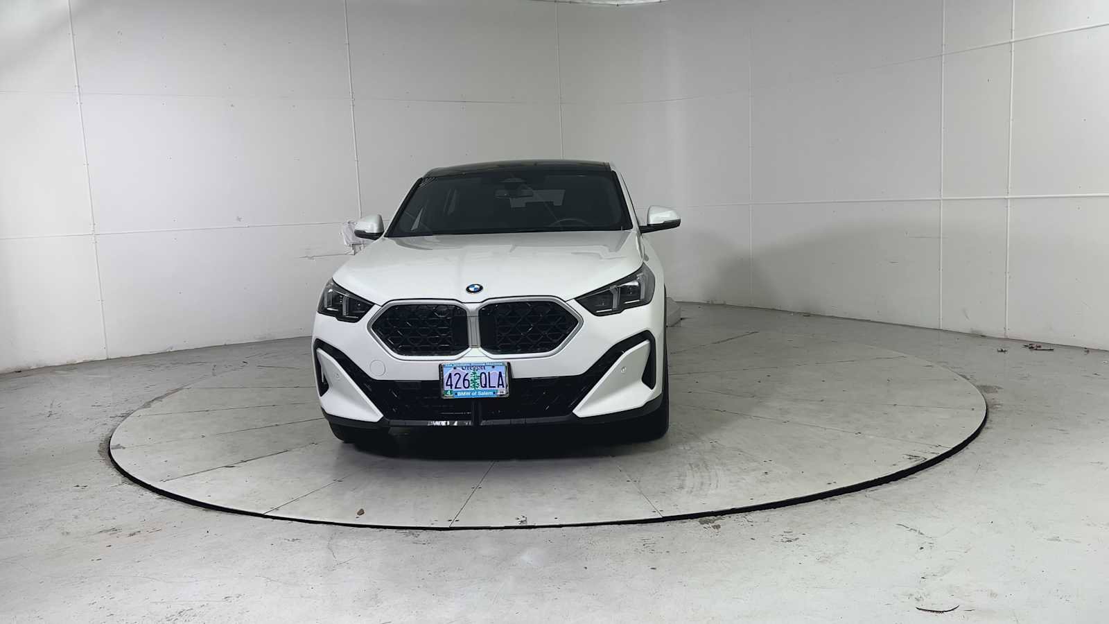 Used 2025 BMW X2 xDrive28i w/ Technology Package image 7