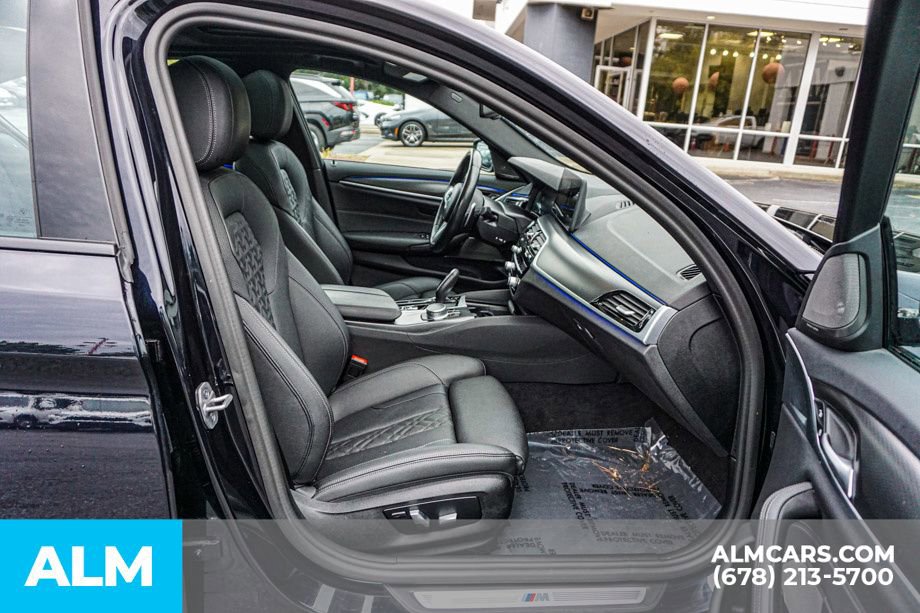 Used 2023 BMW 540i xDrive w/ M Sport Package image 23
