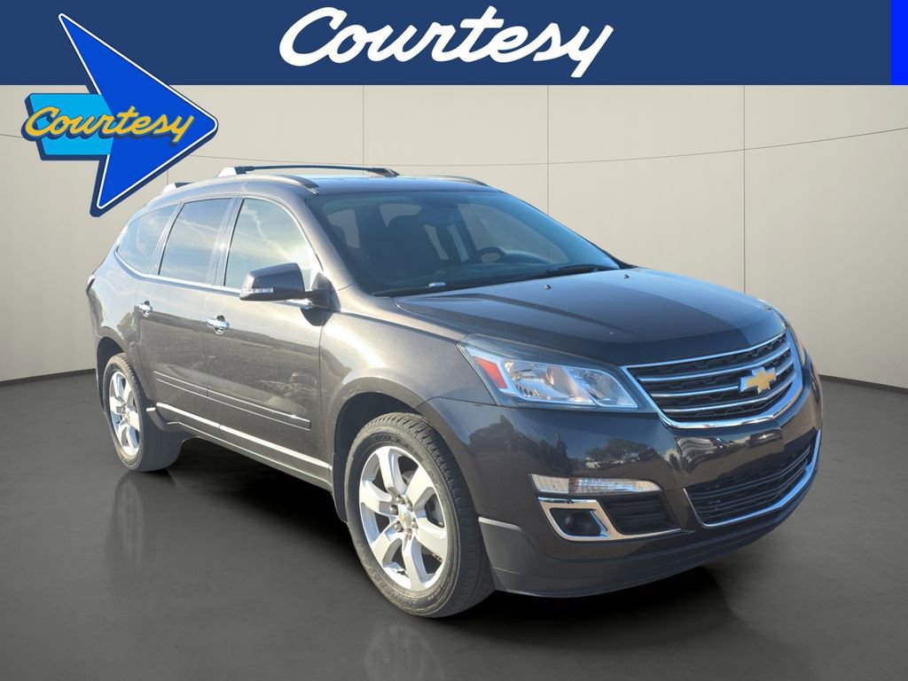 Used 2017 Chevrolet Traverse LT w/ Style and Technology Package