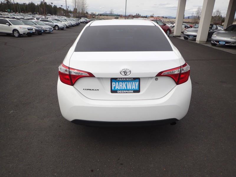 Used 2015 Toyota Corolla L FWD image 4