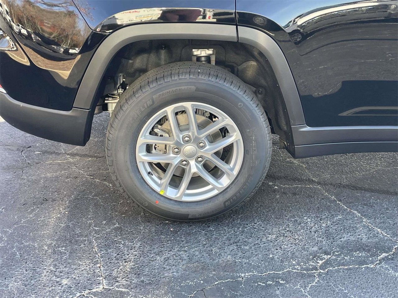 New 2025 Jeep Grand Cherokee Laredo X image 12