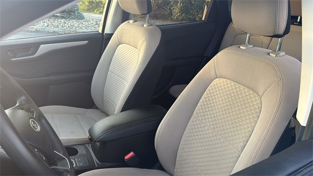 Used 2022 Ford Escape SE image 26