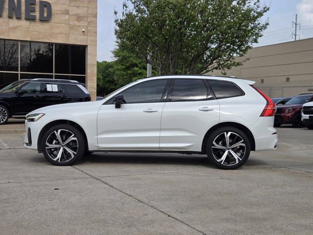 Used 2023 Volvo XC60 B5 Ultimate w/ Protection Package Premier image 4