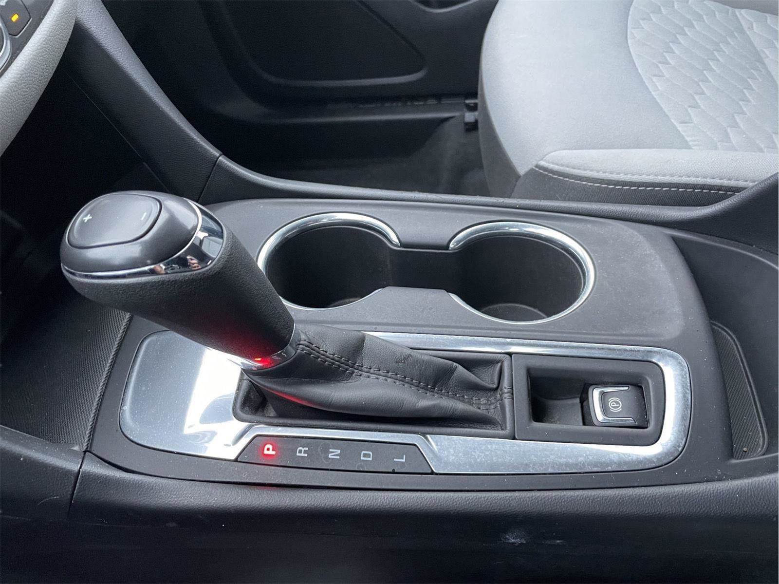 Used 2019 Chevrolet Equinox LS w/ LPO, Chrome Package image 31