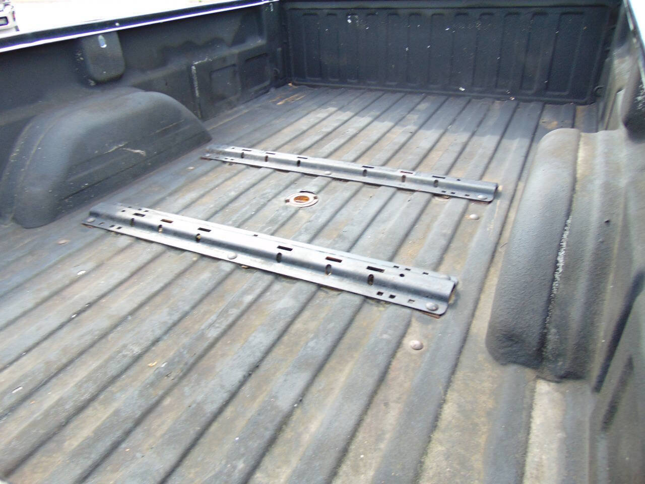 Used 2005 Chevrolet Silverado 2500 LS w/ Heavy-Duty Power Package RWD image 34