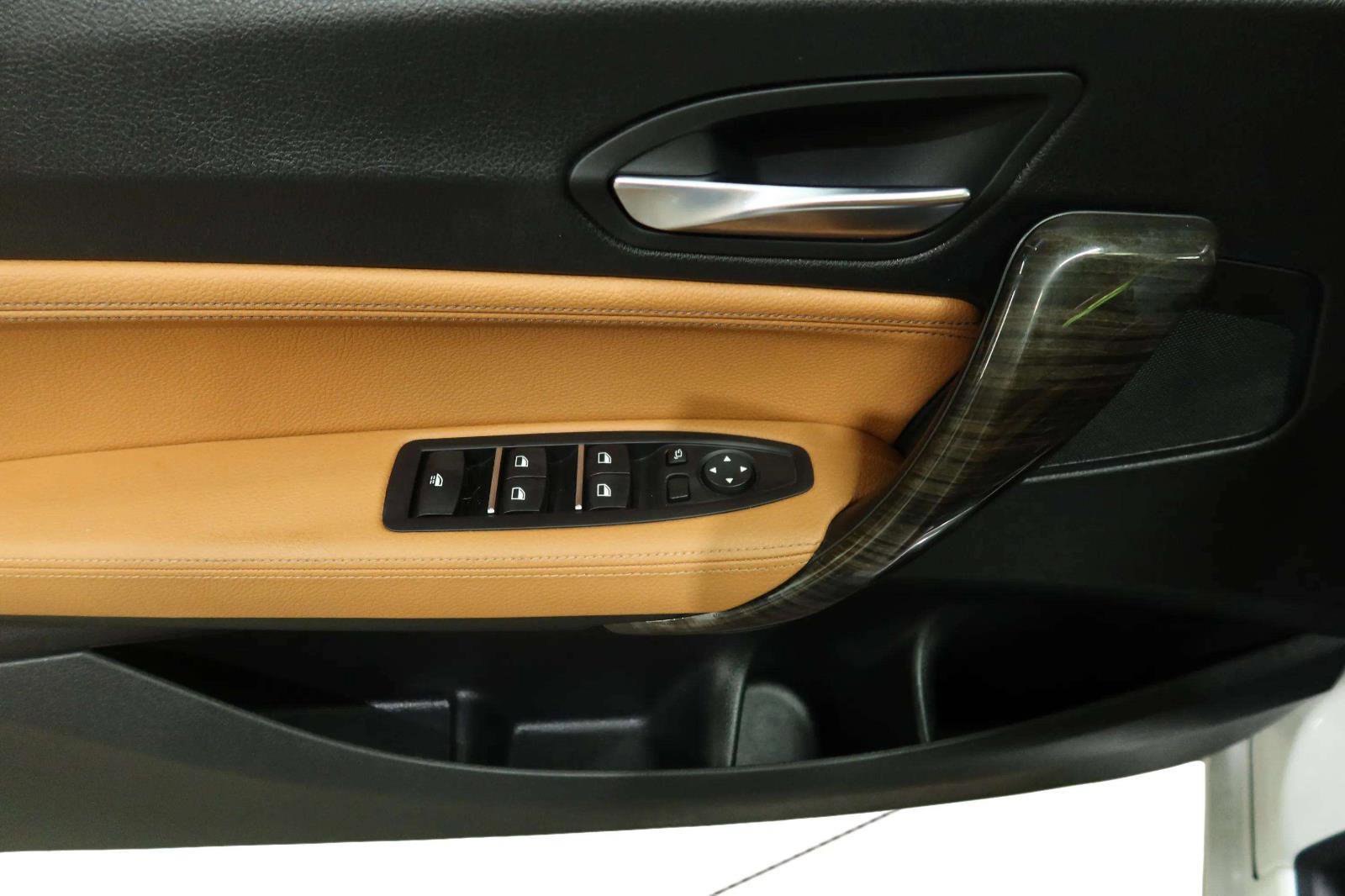 Used 2020 BMW 230i Convertible w/ Premium Package RWD image 21