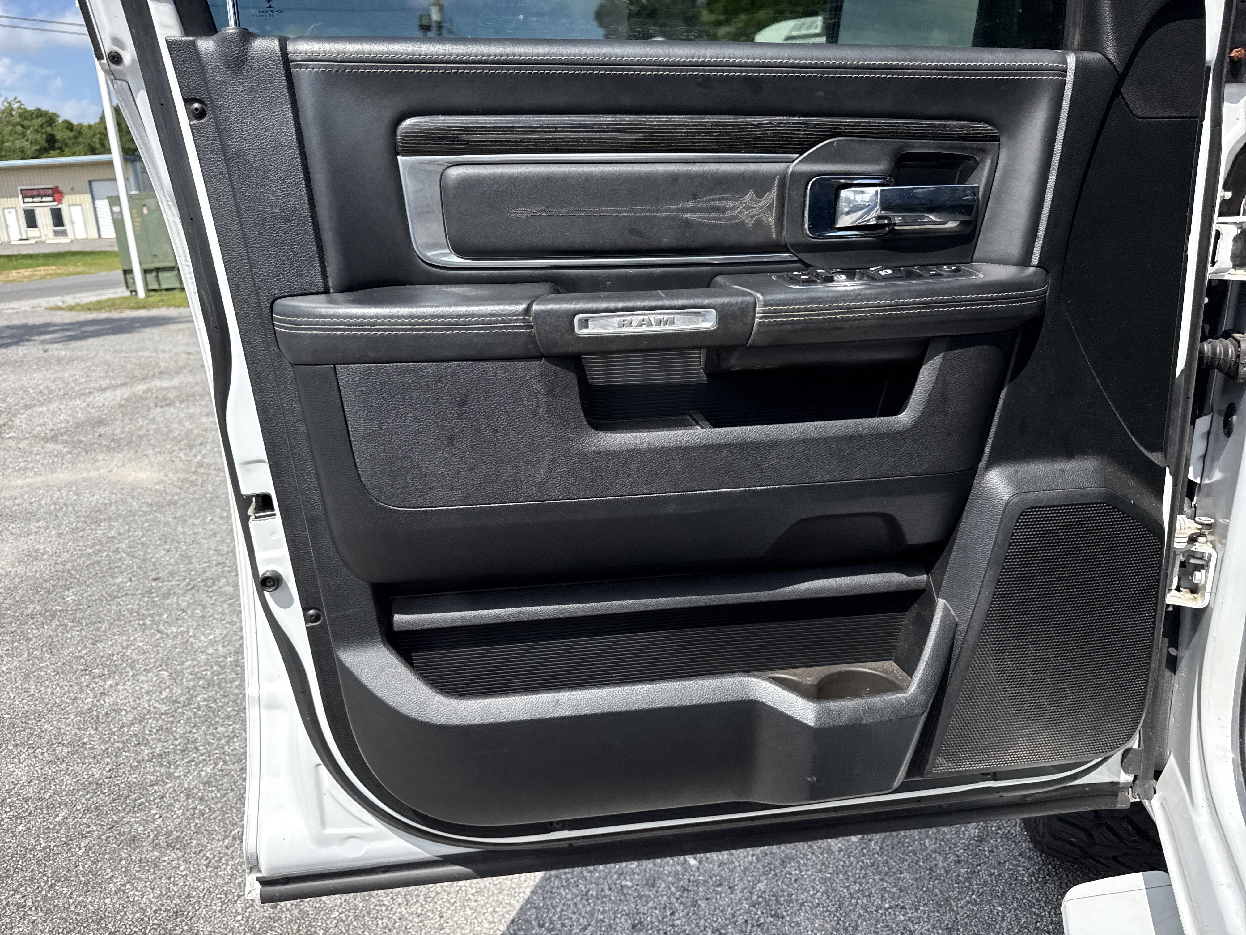 Used 2018 RAM 1500 Limited AWD/4WD image 31