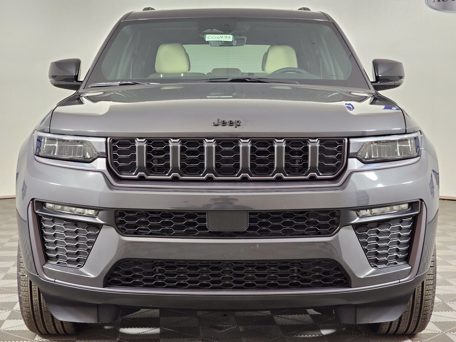 New 2026 Jeep Grand Cherokee Limited w/ Limited Altitude Package AWD/4WD image 38
