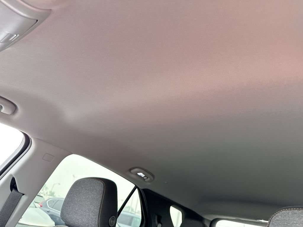 Used 2022 Chevrolet Equinox LT FWD image 22