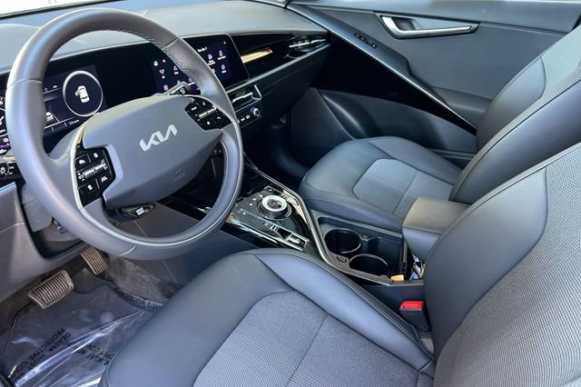 Used 2025 Kia Niro Wind image 13