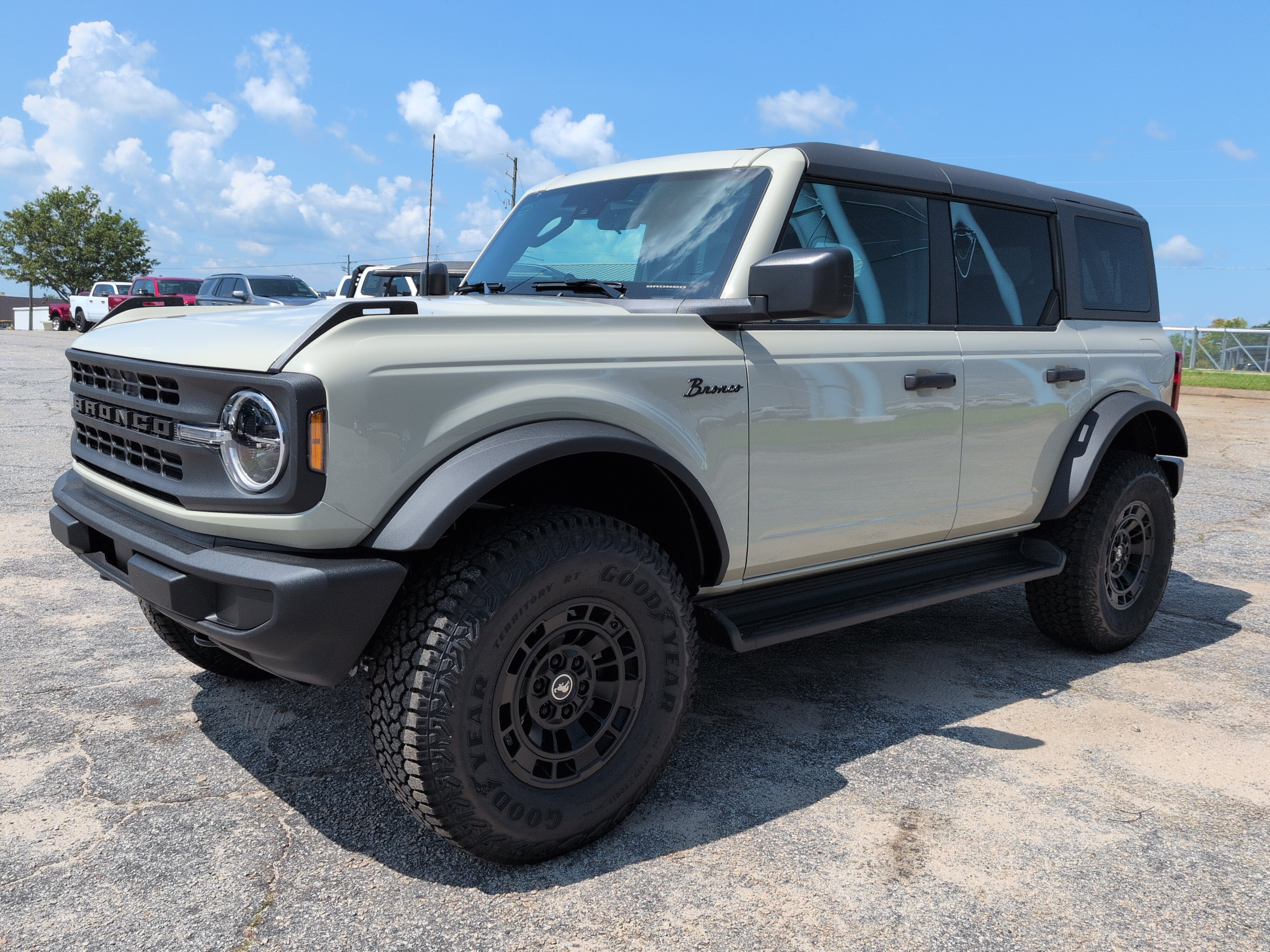New 2026 Ford Bronco Big Bend AWD/4WD image 6