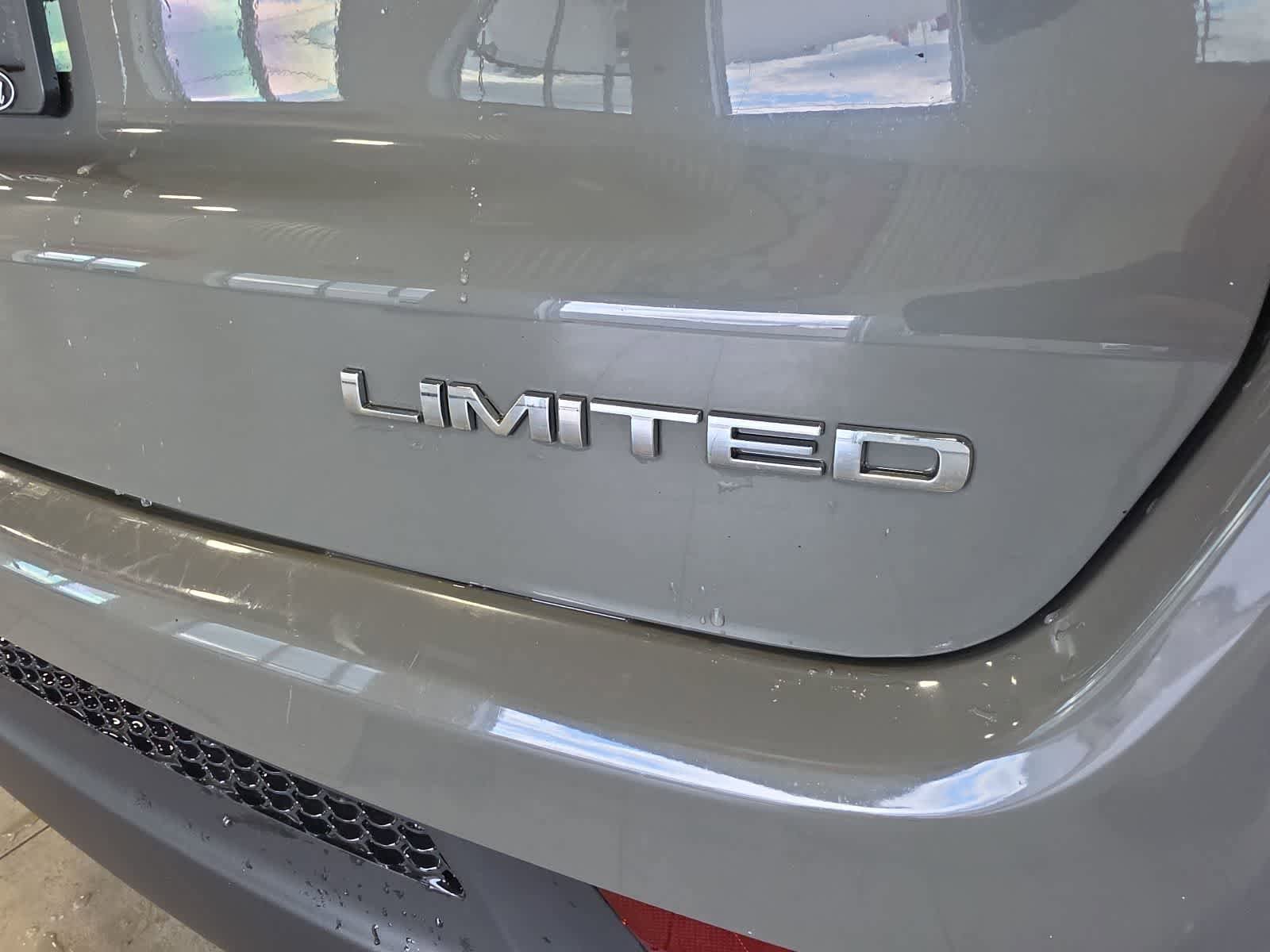 Used 2019 Jeep Compass Limited AWD/4WD image 12