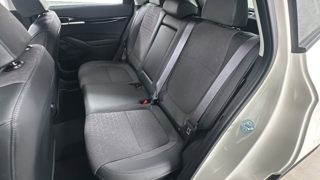 New 2026 Kia Seltos S AWD/4WD image 12