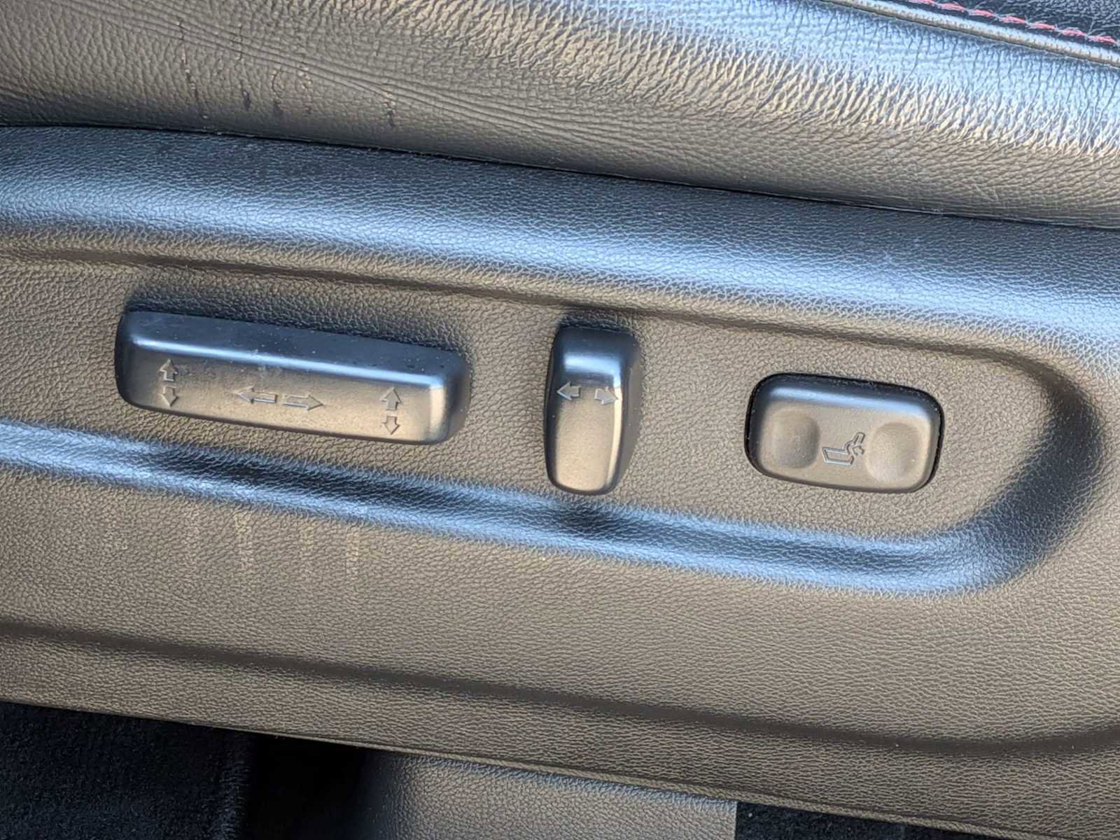 Used 2020 Honda Pilot Black Edition image 15