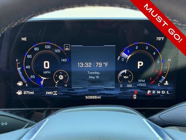 Certified 2025 Chevrolet Suburban LT AWD/4WD image 16