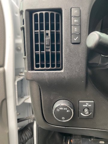 Used 2018 Chevrolet Express 3500 LT w/ LT Preferred Equipment Group RWD image 21