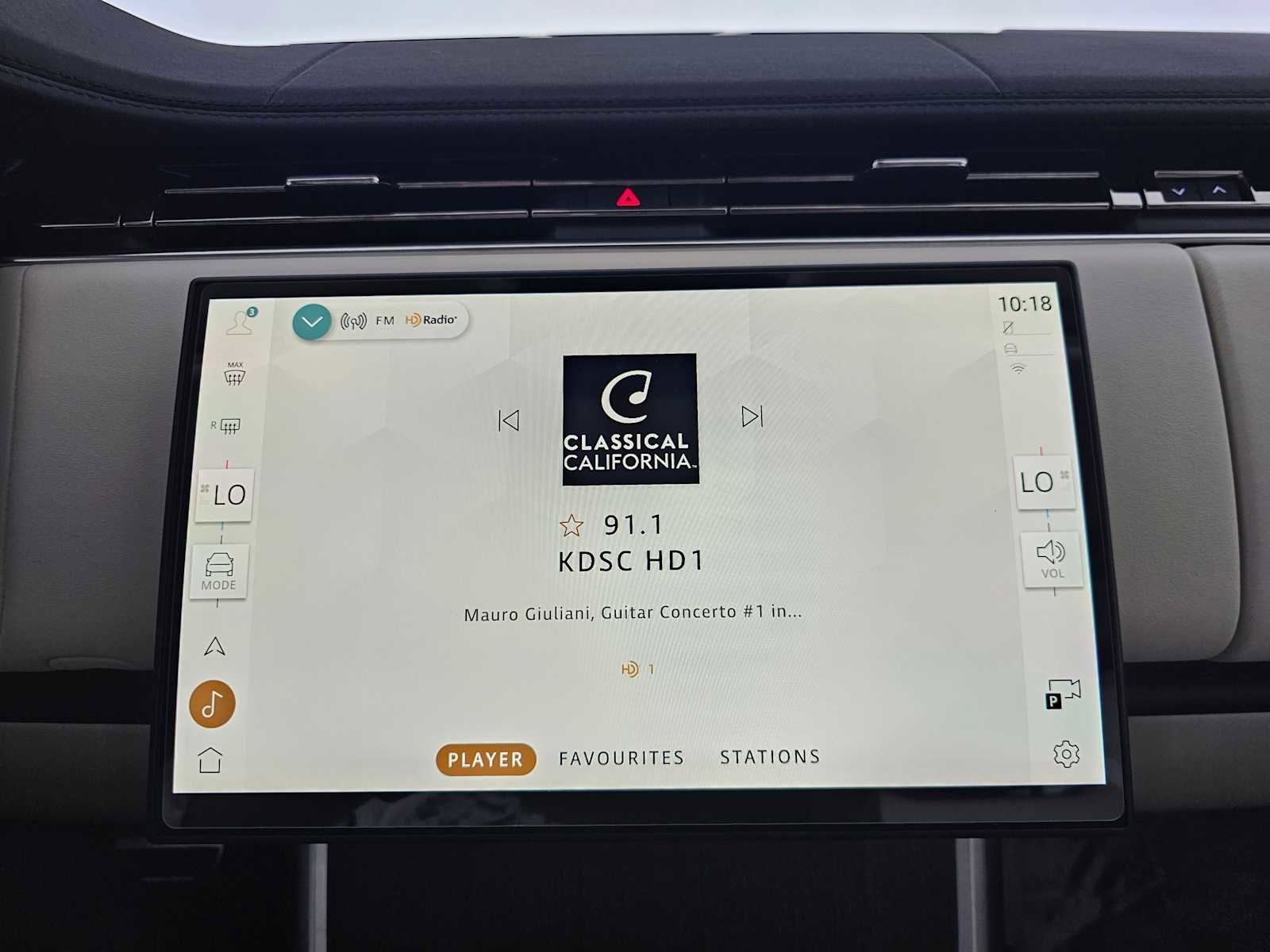 Used 2024 Land Rover Range Rover Long Wheelbase SE image 26