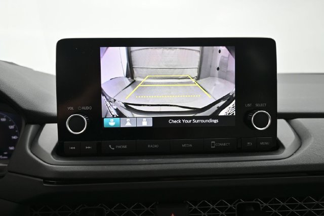 Used 2023 Honda Accord LX image 11