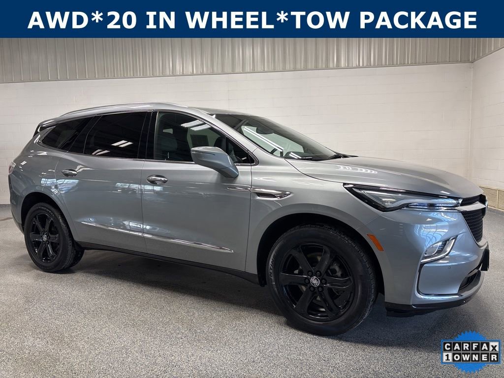 Used 2023 Buick Enclave Essence w/ Sport Touring Edition video 1